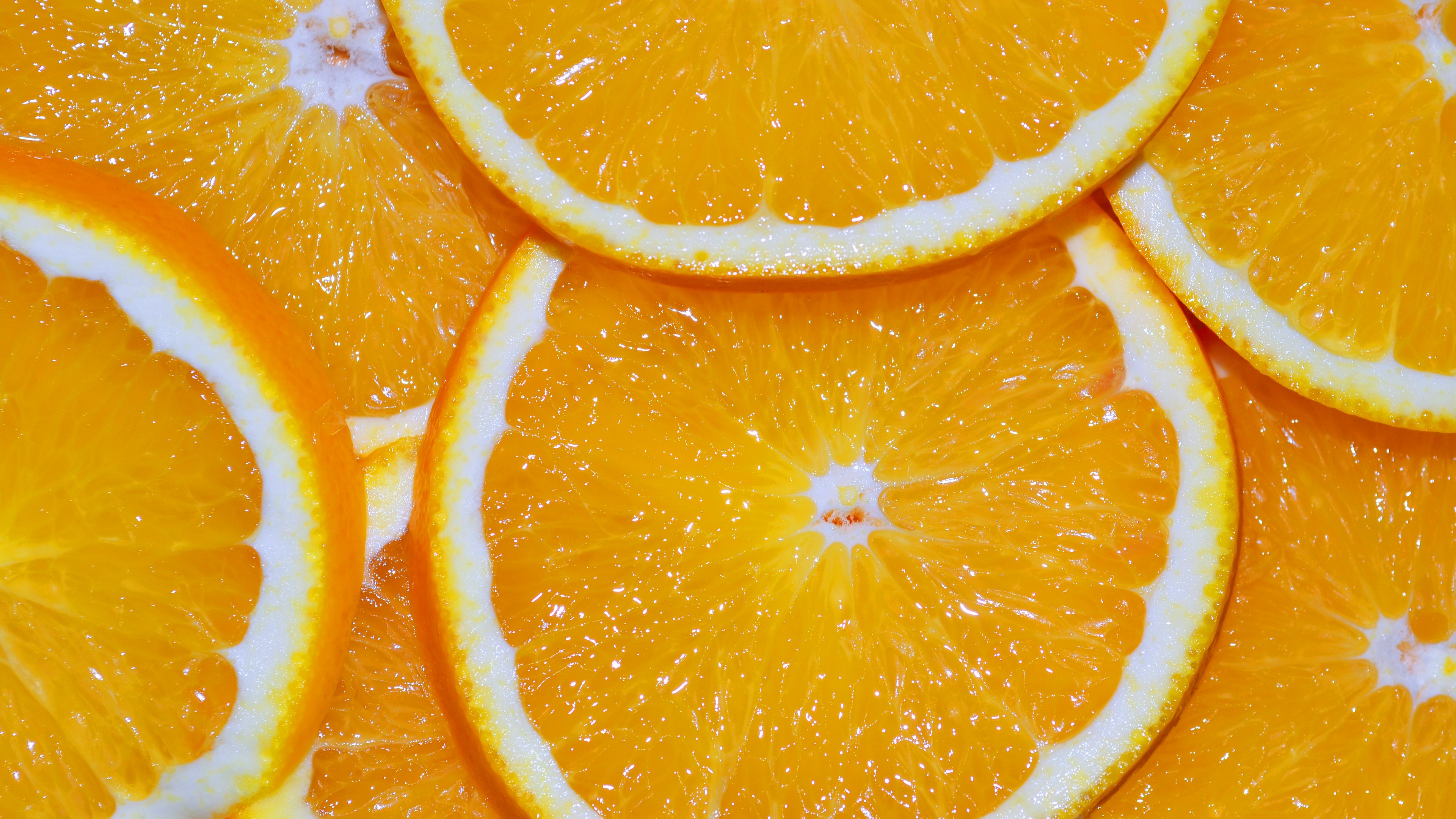 дольки апельсина в воде без смс