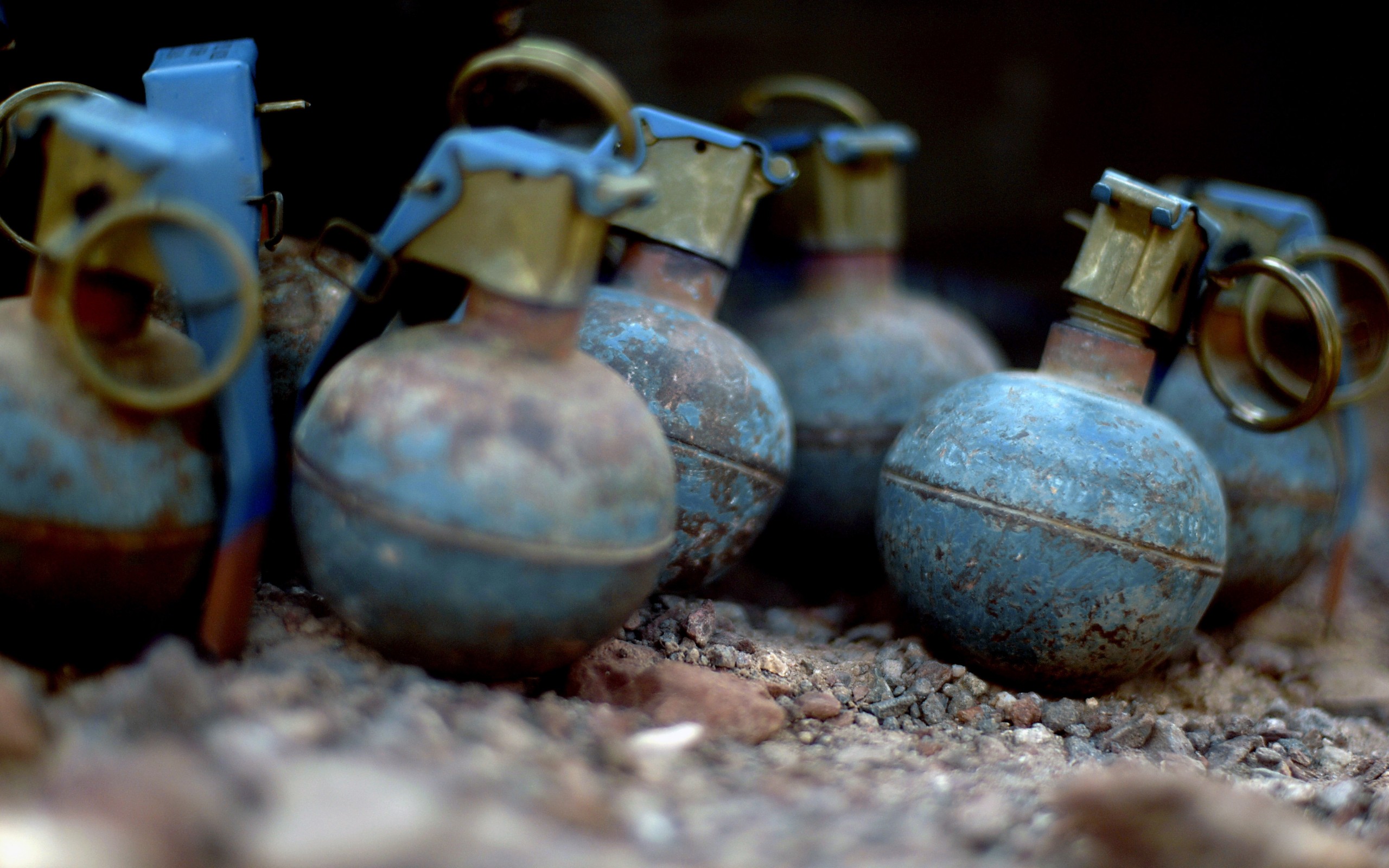 гранаты, гранаты