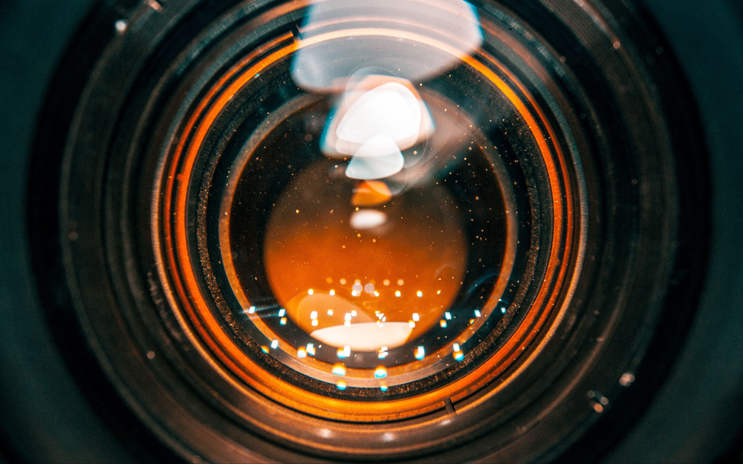 сторона, след