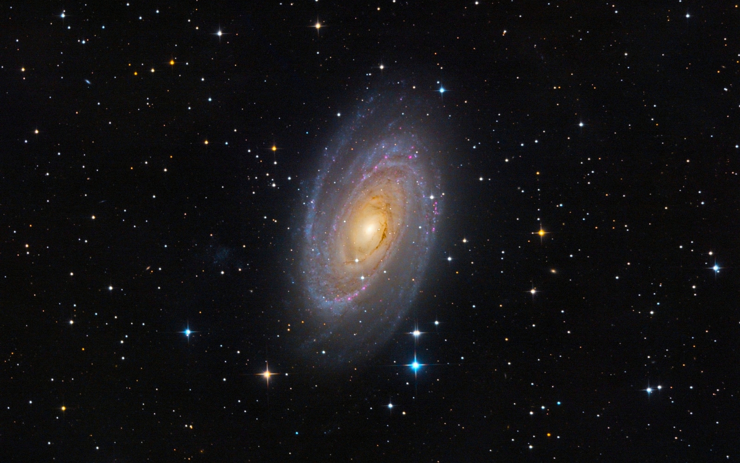 Ближайшая галактика. M81 Галактика. M81. Galaxy NGC 7714. Новая астрономия.