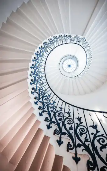 house, spiral, queen, staircase, royal, was, 