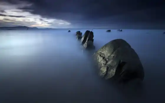 море, ночь, камень